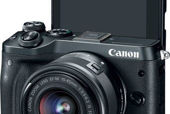 Canon-EOS-M6-LCD1