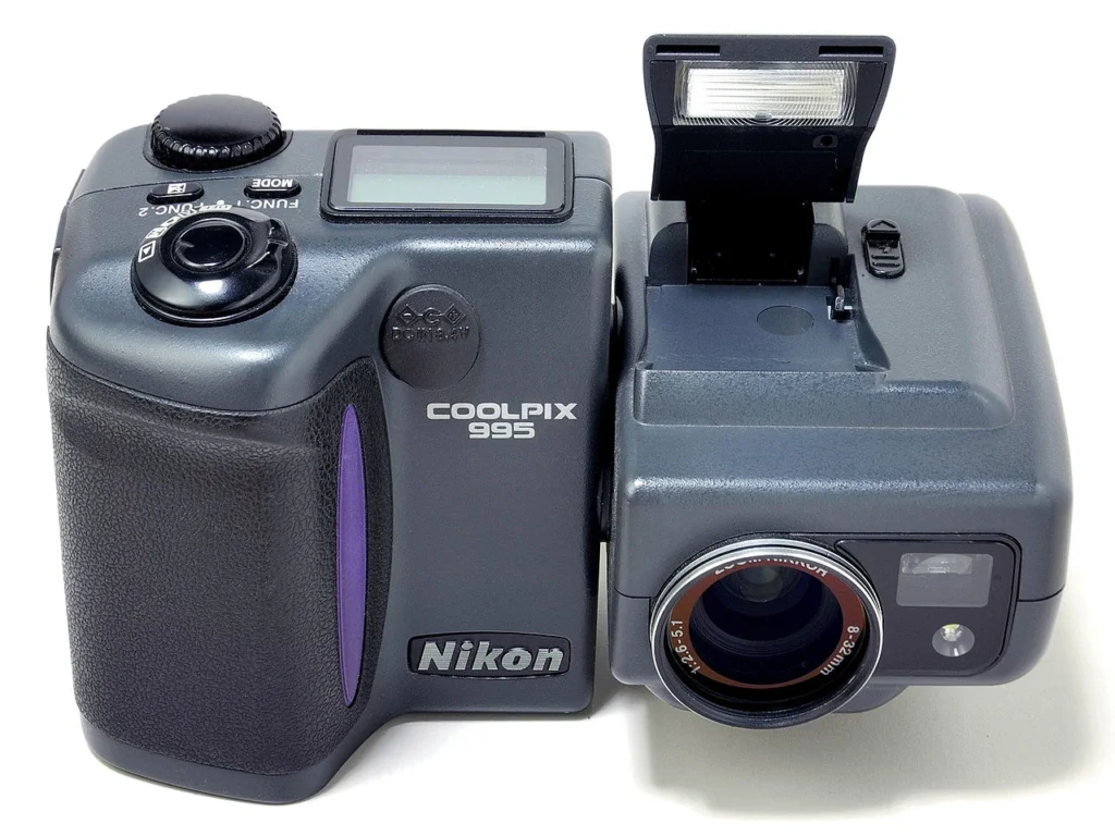 Nikon Coolpix 995